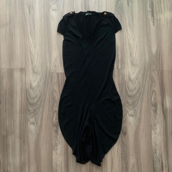 Alexander McQueen Dresses & Skirts - NWOT Alexander McQueen Black Wool Bubble Dress